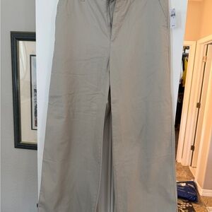 GAP Women’s Khaki Chinos